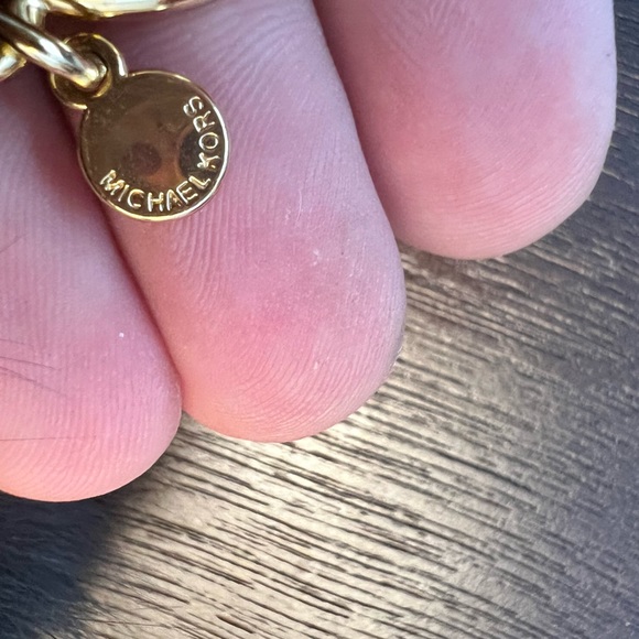 Authentic Michael Kors Fox fur key chain - Picture 3 of 4